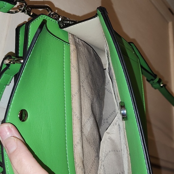 Steve Madden Vibrant Green Bevelyn Satchel - Picture 12 of 16